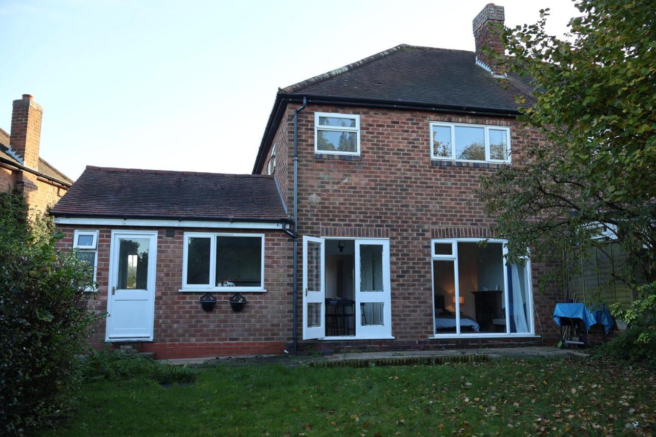 Spacious 4 Bed Home Near Nec, Jlr & Airport Parking For 3 Cars Ideal For Contractors! Солихалл Экстерьер фото